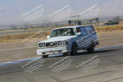 media/Oct-01-2022-24 Hours of Lemons (Sat) [[0fb1f7cfb1]]/10am (Front Straight)/